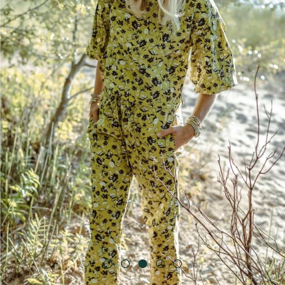 NWT Buru Le Culottes Full Length in Chartreuse Floral - Picture 2 of 10